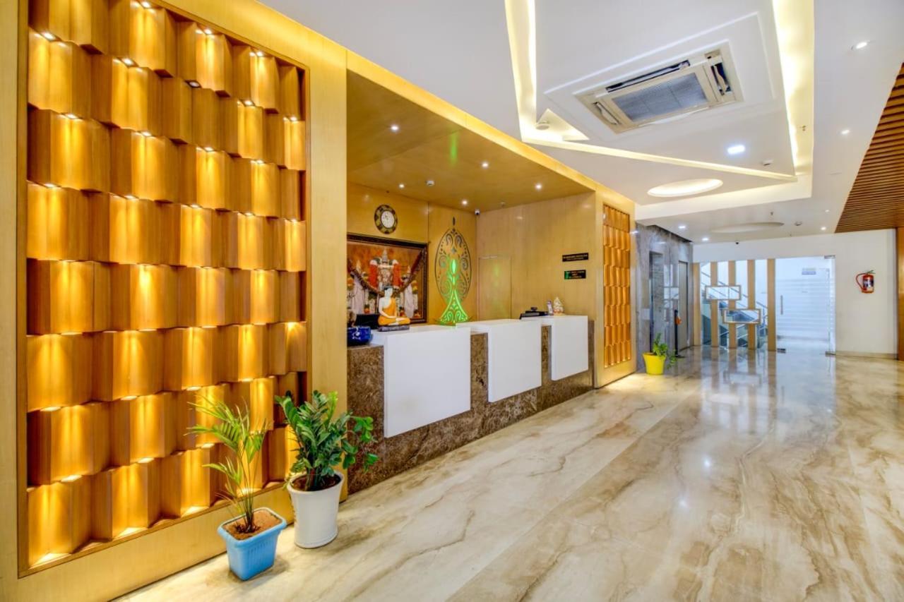 Hotel Lorven Višákhapatnam Exteriér fotografie