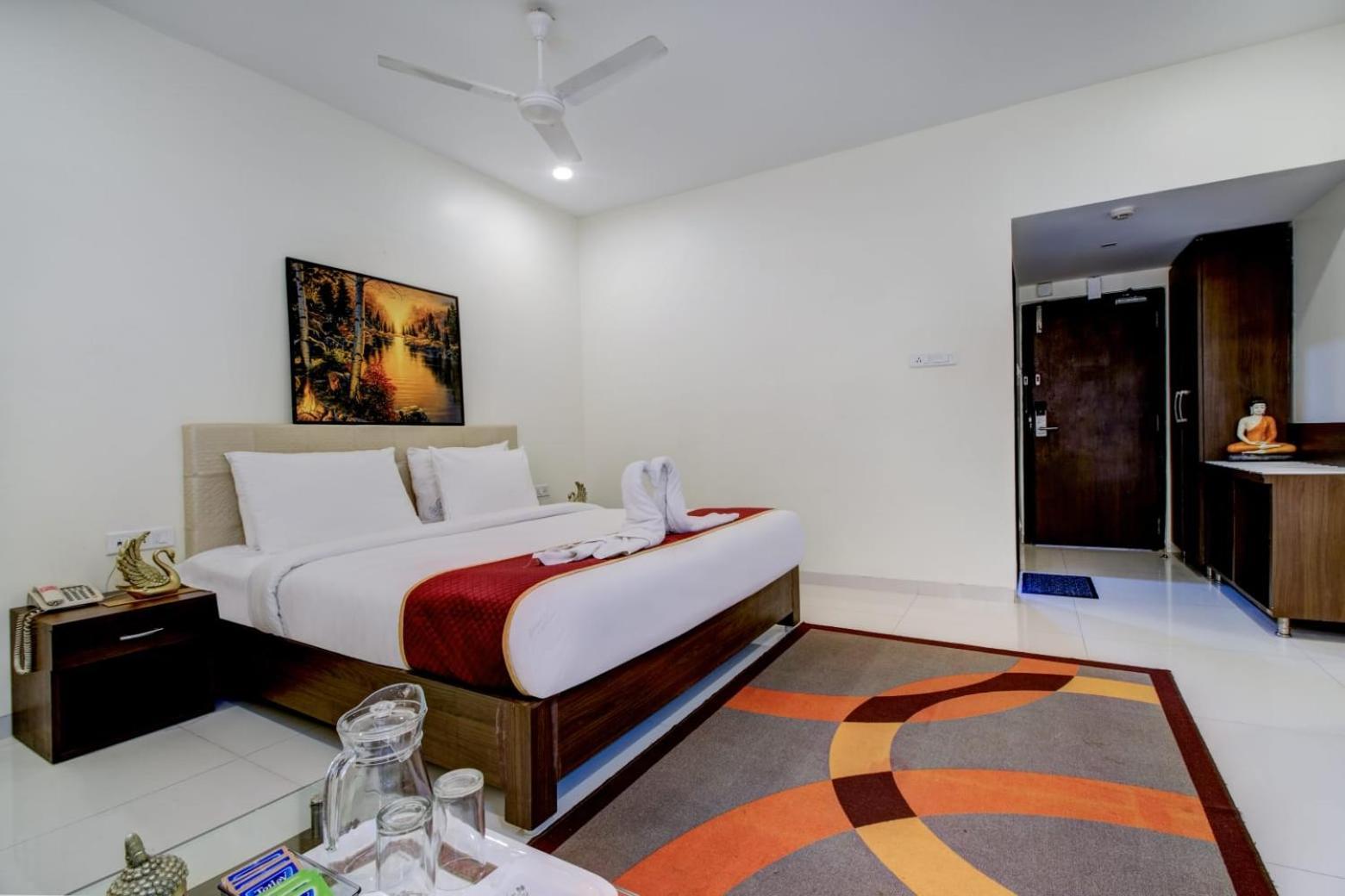 Hotel Lorven Višákhapatnam Exteriér fotografie